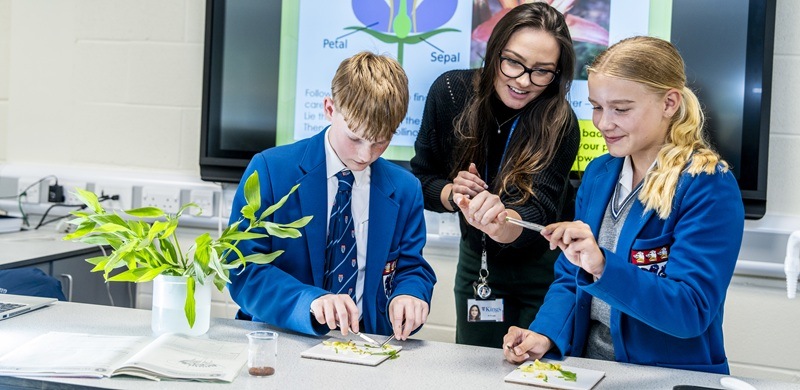 Biology lesson at The King's School