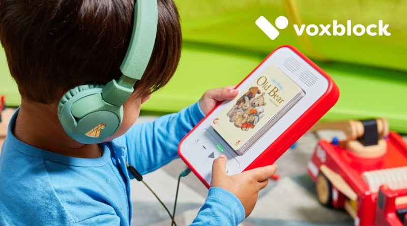 Boy with the Voxblock screen free audiobook player